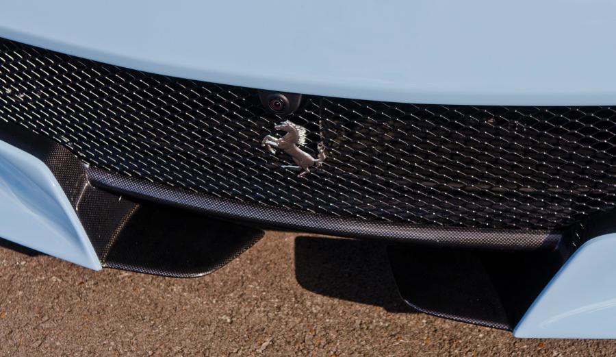 Детали экстерьера Ferrari F12tdf Tailor Made 2016 года  (NA) (фото 6 из 40)